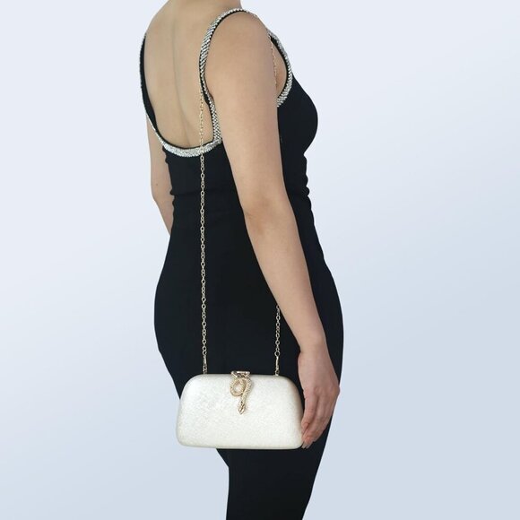 Glamorous Hard Shell Clutch Bag for Women – Ideal for Parties & Formal Events - Picture 5 of 6